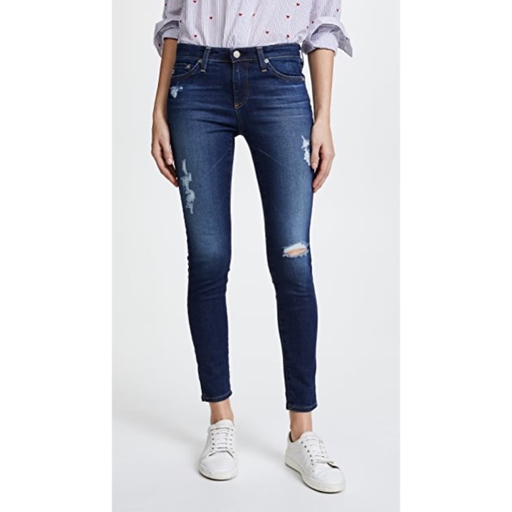 AG The Legging Super Skinny slightly distressed👖